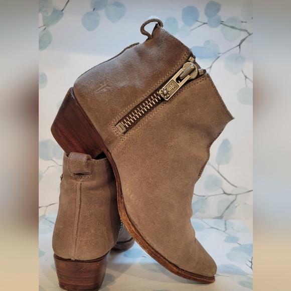 Frye Sacha Moto Shortie Boot Grey Suede 10 B - Picture 6 of 8